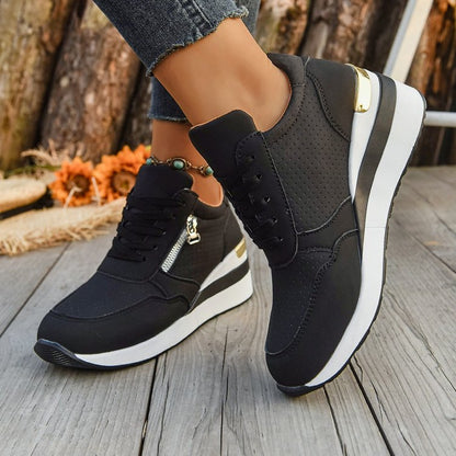 Casual, Lightweight Outdoor Athletic Shoes